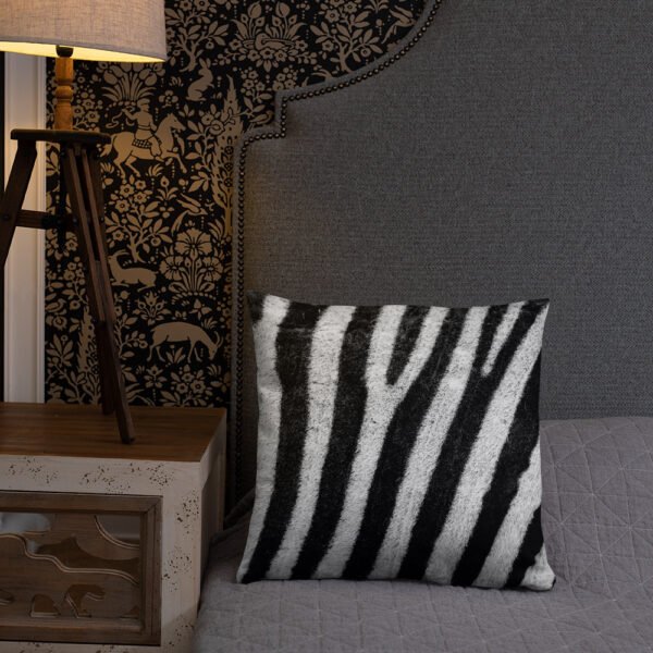 Zebra skin - Basic Pillow